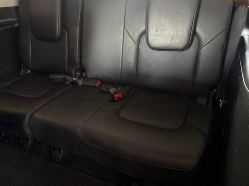 Used 2023 Nissan Armada SL AWD/4WD image 20