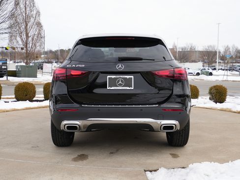 New 2026 Mercedes-Benz GLA 250 GLA 250 image 6
