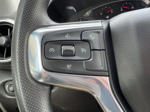 Used 2023 Chevrolet Blazer LT w/ Convenience Package FWD image 16