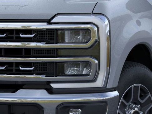 New 2026 Ford F250 Lariat image 18