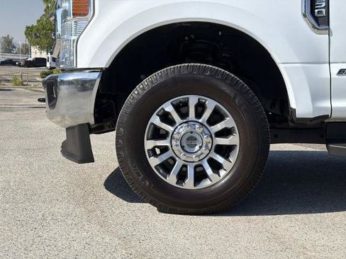 Certified 2022 Ford F250 Lariat w/ Lariat Value Package AWD/4WD image 28