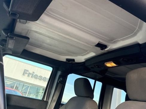 Used 2017 Jeep Wrangler Unlimited Sport w/ Quick Order Package 24S image 18