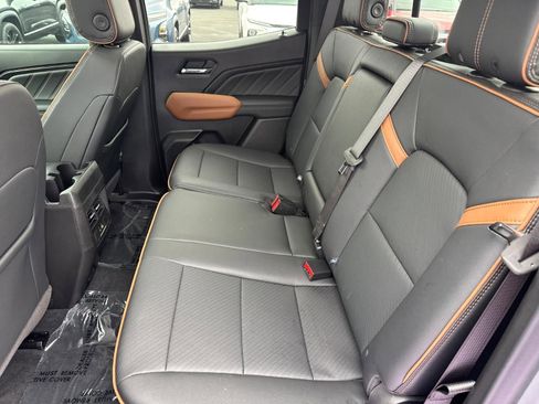 Used 2026 GMC Canyon AT4 w/ Technology Plus Package image 7