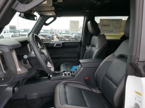 New 2026 Ford Bronco Outer Banks image 13