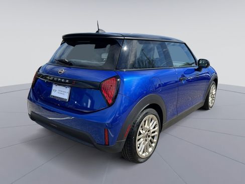 Certified 2025 MINI Cooper S image 5