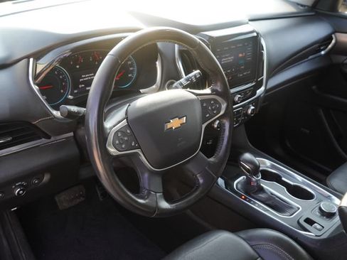 Used 2021 Chevrolet Traverse Premier w/ Redline Edition AWD/4WD image 20