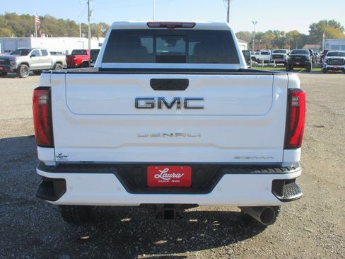 New 2026 GMC Sierra 2500 Denali Ultimate image 6
