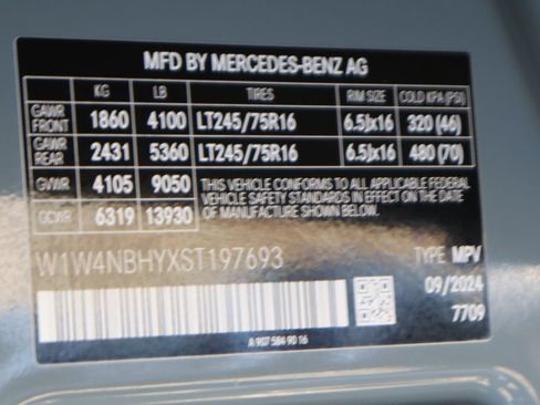 Used 2025 Mercedes-Benz Sprinter 2500 image 48