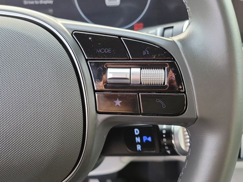 Certified 2025 Hyundai Ioniq 6 SEL image 8