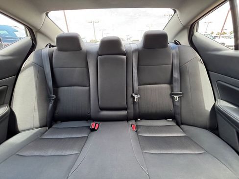 Used 2025 Nissan Altima 2.5 SV FWD image 39