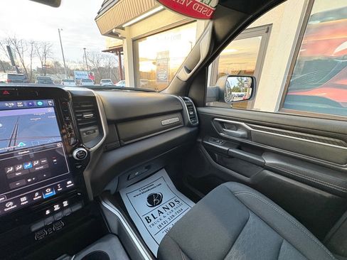 Used 2025 RAM 1500 Big Horn image 34