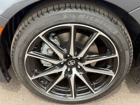 New 2025 Toyota GR86 image 10