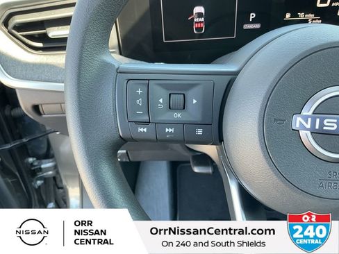 New 2025 Nissan Kicks SV w/ SV Premium Package AWD/4WD image 19