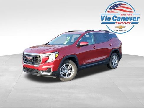 Certified 2023 GMC Terrain SLE w/ Driver Convenience Package image 1
