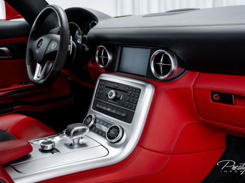Used 2012 Mercedes-Benz SLS AMG AMG image 46