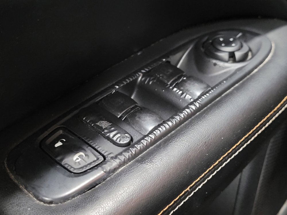 Used 2021 Jeep Compass Sport FWD image 27