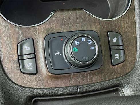 Used 2021 GMC Acadia Denali w/ GMC Pro Grade Package image 16