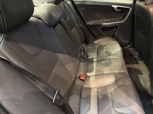 Used 2018 Volvo S60 T5 Dynamic w/ Vision Package image 35