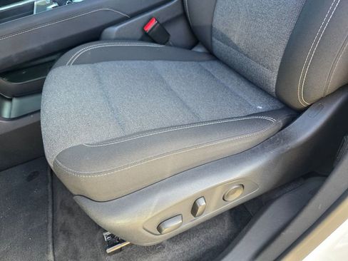 Certified 2025 GMC Acadia Elevation image 12