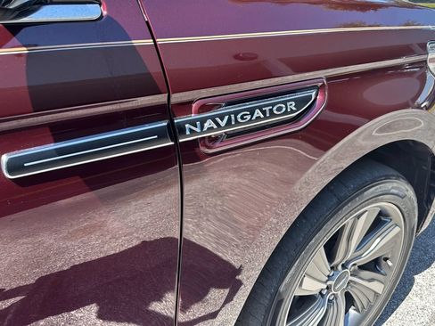 Used 2018 Lincoln Navigator Black Label w/ Cargo Package AWD/4WD image 46