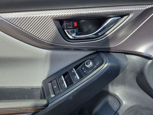 Used 2021 Subaru Crosstrek 2.5i Limited w/ Moonroof Package 2 AWD/4WD image 18