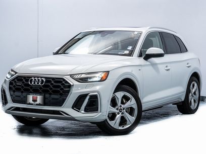 Used 2023 Audi Q5 2.0T Prestige w/ Prestige Package