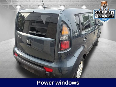 Used 2011 Kia Soul + w/ Audio Pkg FWD image 5