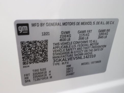 Used 2022 GMC Terrain SLT image 24