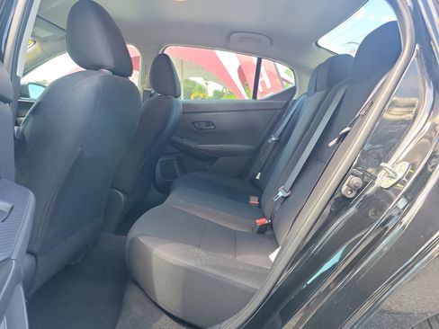 Used 2024 Nissan Sentra S FWD image 7