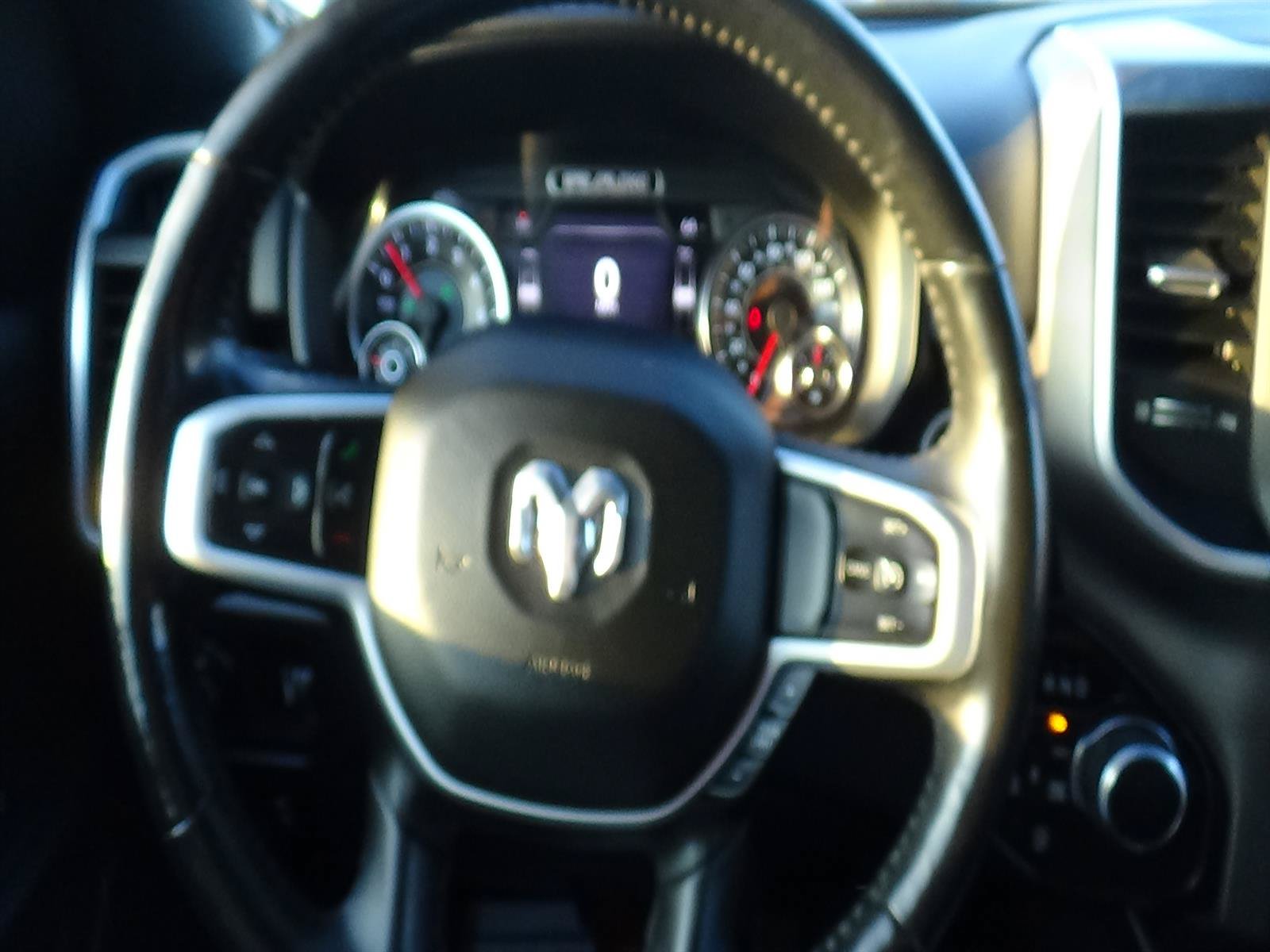Used 2020 RAM 1500 Big Horn AWD/4WD image 21