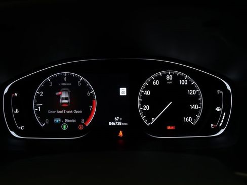 Used 2019 Honda Accord Sport image 2