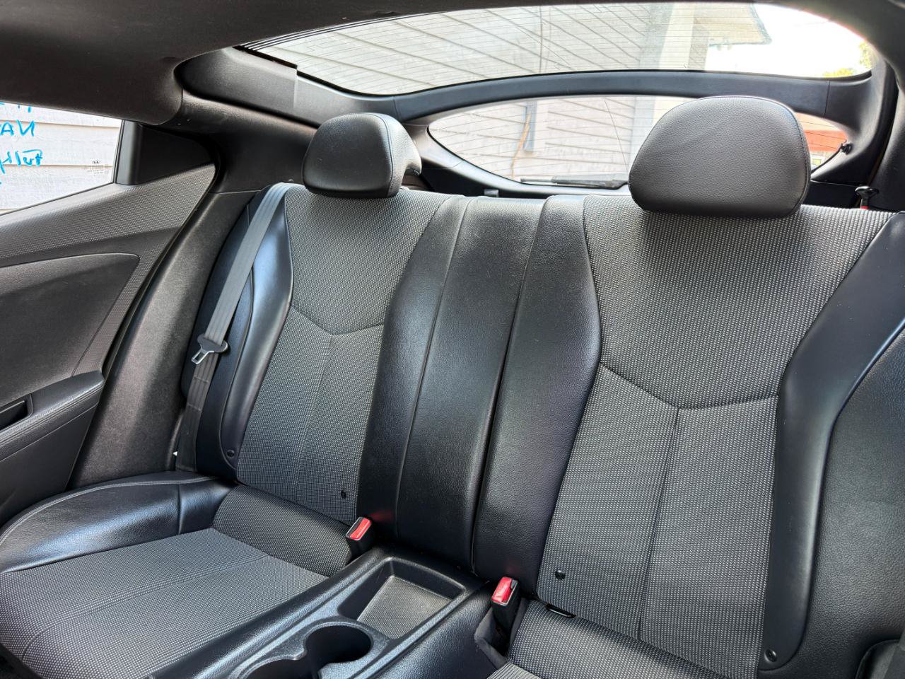Used 2016 Hyundai Veloster w/ Option Group 03 FWD image 27