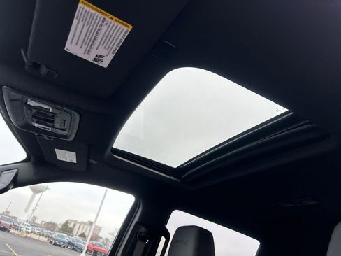 New 2026 GMC Sierra 1500 AT4 w/ AT4 Premium Package image 32