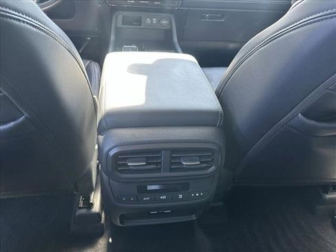 Used 2023 Honda Pilot EX-L image 26