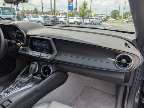 Used 2023 Chevrolet Camaro SS RWD image 12