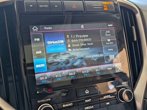 Used 2022 Subaru Ascent Limited w/ Technology Package image 31