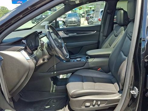 Used 2023 Cadillac XT5 Premium Luxury FWD image 9