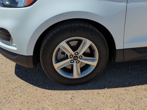 Used 2023 Ford Edge SEL w/ Convenience Package AWD/4WD image 11