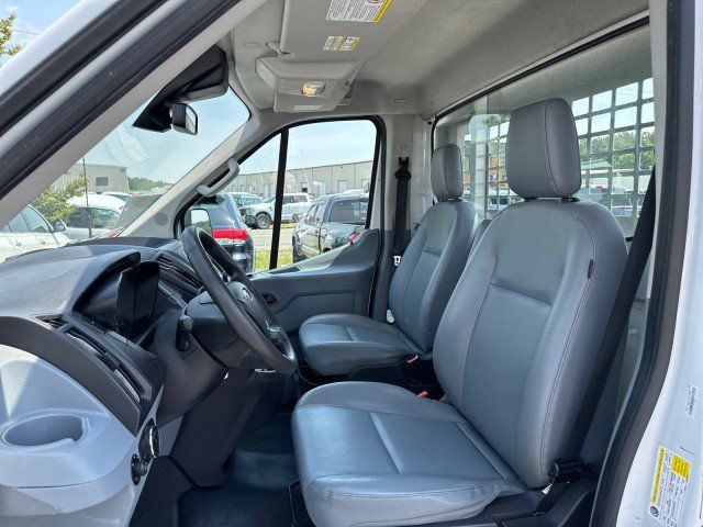 Used 2018 Ford Transit 250 138 RWD image 21