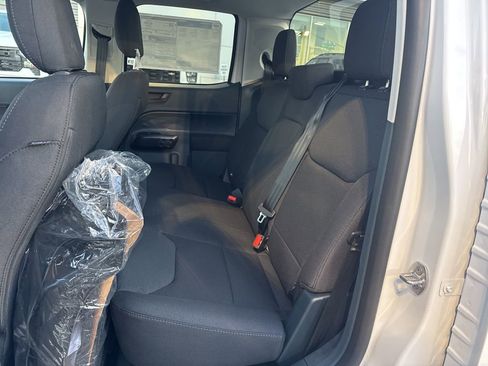 New 2026 Ford Maverick XL image 21