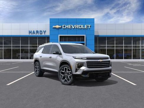 New 2026 Chevrolet Traverse High Country FWD image 1