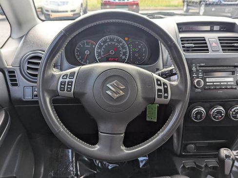 Used 2008 Suzuki SX4 AWD Hatchback image 17