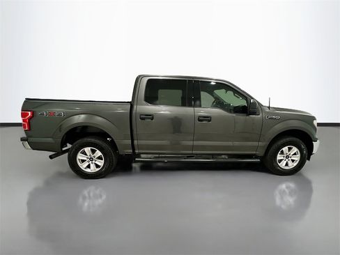 Used 2018 Ford F150 XLT image 8