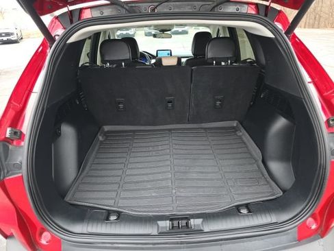 Used 2022 Ford Escape SEL w/ Technology Package image 12