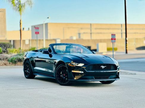 Used 2020 Ford Mustang Premium RWD image 2