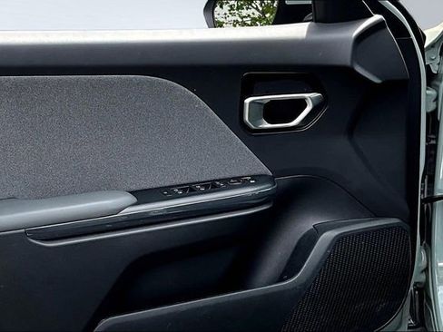 Used 2025 Kia K4 EX FWD image 19