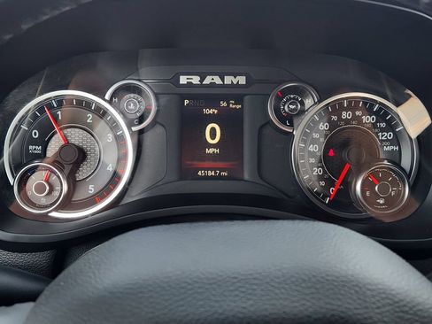 Used 2024 RAM 2500 Big Horn w/ Off Road Package AWD/4WD image 16