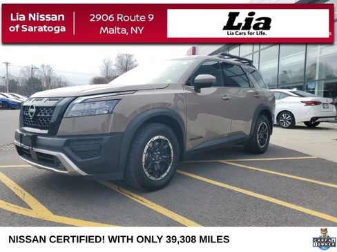 Certified 2024 Nissan Pathfinder Rock Creek image 1