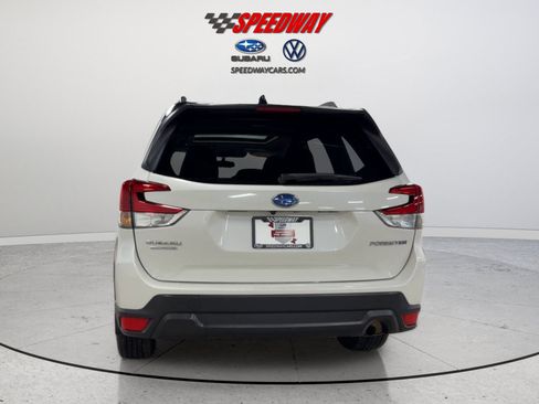 Certified 2024 Subaru Forester Premium AWD/4WD image 7