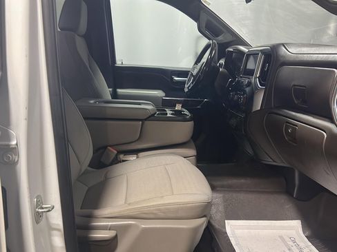 Used 2021 Chevrolet Silverado 3500 LT w/ Convenience Package image 15